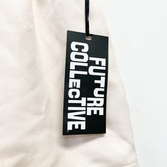 Future Collective Women's Crewneck Feather Trim Sweatshirt Light Pink Size 1X - Picture 4 of 6